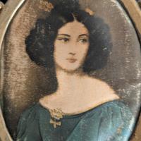 Quadretti vintage con cornice in bronzo