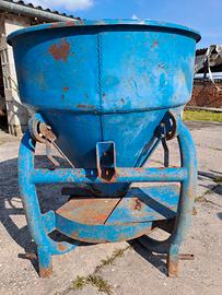 Spandiconcime - Spargiconcime