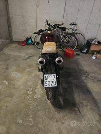 Ducati monster 600 cafe racer