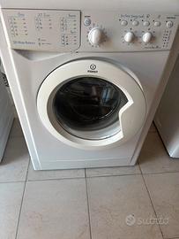 Lavatrice indesit