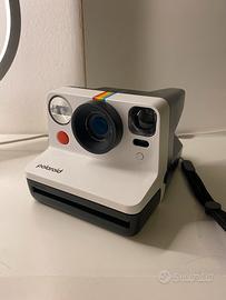 Polaroid Now Istant Camera Generation 2