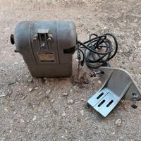 Motore macchina da cucire antica