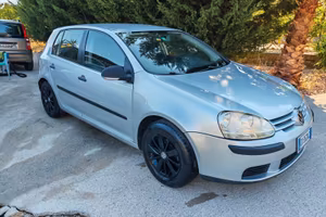 Volkswagen Golf 1.9 TDI DPF 5p. Comfort. BlueMot.