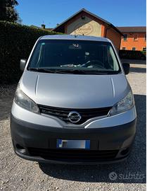 Nissan evalia nv200 7 posti