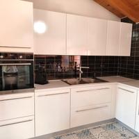 cucina bianca laccata