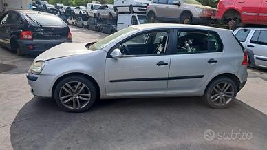 VW GOLF V 2005 SOLO PER RICAMBI