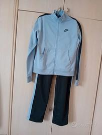 tuta ginnastica nike