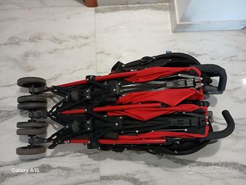 passeggino gemellare chicco