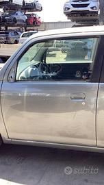 DAIHATSU TREVIS PORTA ANTERIORE SX