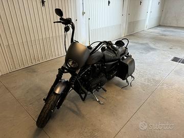 Harley-Davidson Sportster 883 XL883N Iron