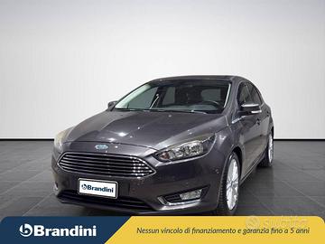 Ford Focus 1.5 tdci Plus s&s 120cv 5p