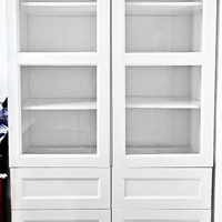 Libreria-vetrina Besta e tavolo per PC