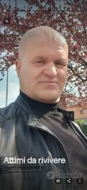 Magazziniere carrellista retrattilista, mulettista