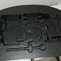 Contenitore kit riparazione pneumatici 