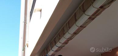 Tenda con motore elettrico lunga 4 metri