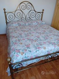 Letto matrimoniale in ottone anticato