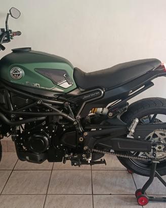 Benelli leoncino 800,  leggere bene descrizione 