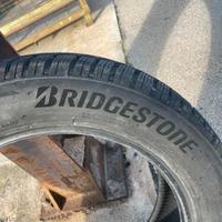 Bridgestone Blizzak LM005 205/60 R17