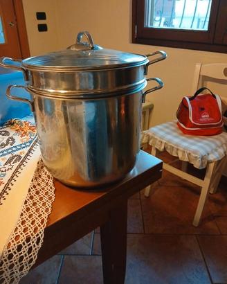 Pentola con scolapasta