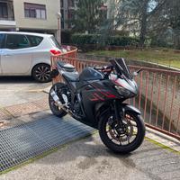 Ricambi yzf r3 / mt 03