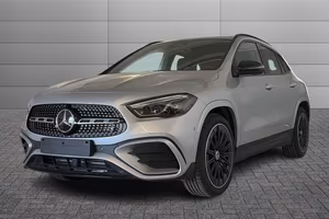 MERCEDES-BENZ GLA 200 d 4MATIC