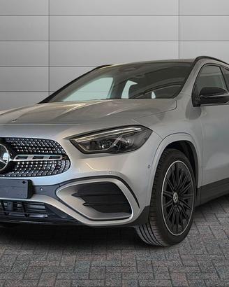 MERCEDES-BENZ GLA 200 d 4MATIC