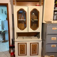 Mobile antico dispensa