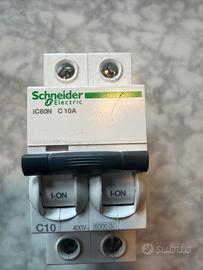 SCHNEIDER iC60N C 10A 400V 6000A