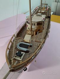 MODELLO NAVE IN LEGNO TROTAMARES FATTO A MANO