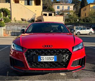 AUDI TT 45 TFSI QUATTRO