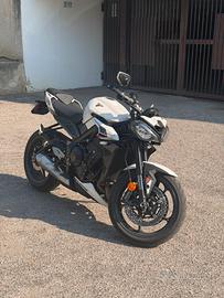 Triumph Street Triple 765 A2 (48cv)