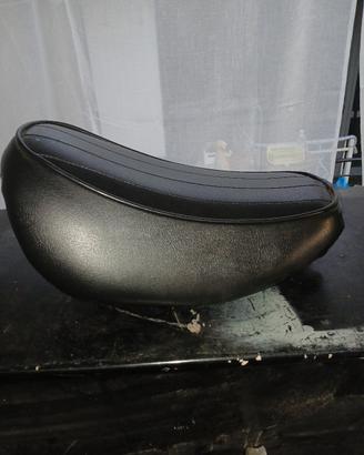 sella per suzuki  intruder 