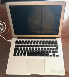 Apple MacBook Air 13'' (128GB SSD, Intel Core i5 5