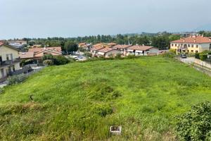 1 km da Peschiera d/G - terreno edificabile