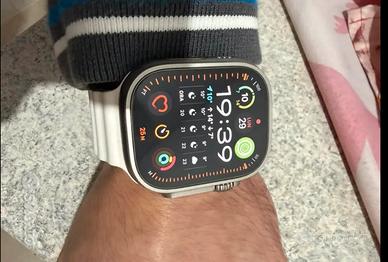 Watch Ultra 2 cinturino Ocean “bianco”