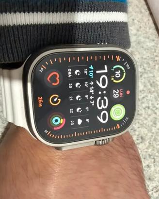 Watch Ultra 2 cinturino Ocean “bianco”