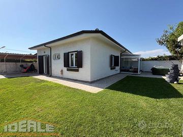 Villa di 90 m² con 4 locali a Ardea