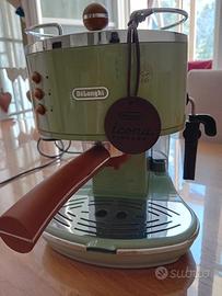 Macchina da Caffè espresso Delonghi