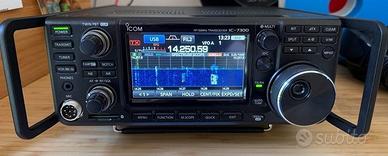 Icom IC-7300 HF/50MHz Transceiver