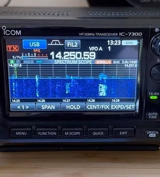Icom IC-7300 HF/50MHz Transceiver