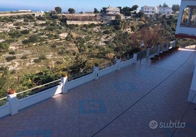 Appartamenti a 200 metri dal centro del paese