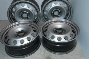 CERCHI IN FERRO 5 FORI 16 POLLICI