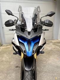 VOGE VALICO 525DSX (tris di borse originali)