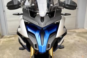 VOGE VALICO 525DSX (tris di borse originali)