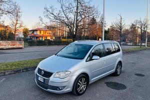 Volkswagen Touran 1.9 TDI 105CV DPF Conceptline
