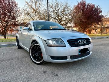Audi TT MK1