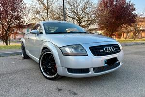 Audi TT MK1