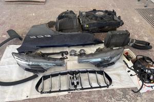 Pezzi di ricambio Maserati levante anno 2021