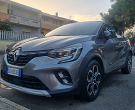 Renault captur 1.6 E-TECH PHEV