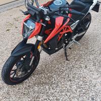 Moto SWM 125 HOKU